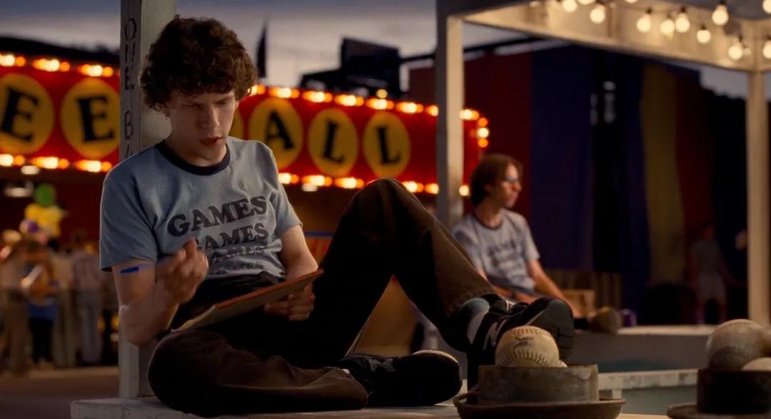 zimoezi's tweet image. Adventureland (2009) dir. by Greg Mottola 

#filmtwt #screencaps