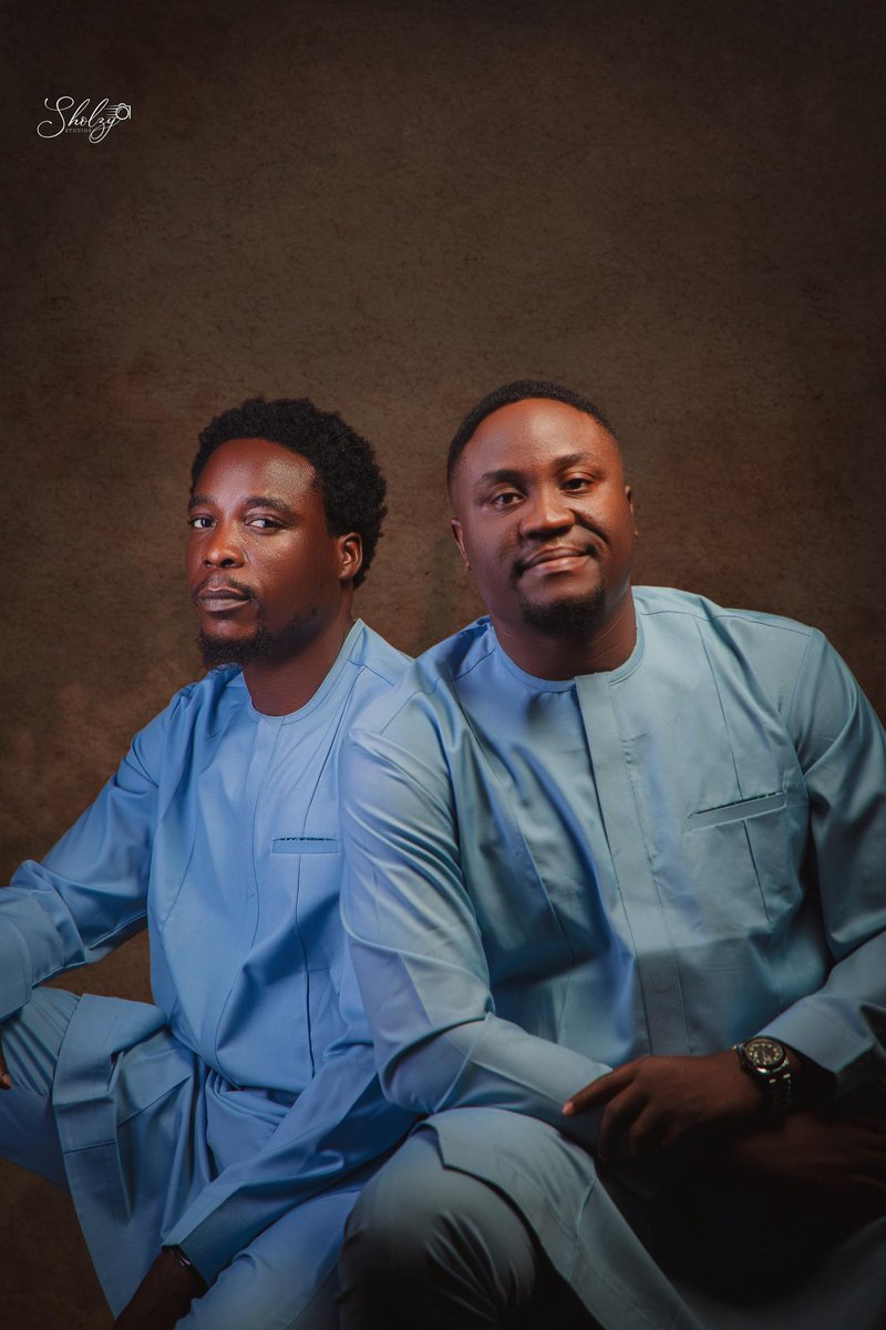 Real_NiuWest's tweet photo. Happy birthday to I and my twin 🍾🥂, we're blessed children and everything we touch turns to gold 💯 https://t.co/axwI7kO30d
