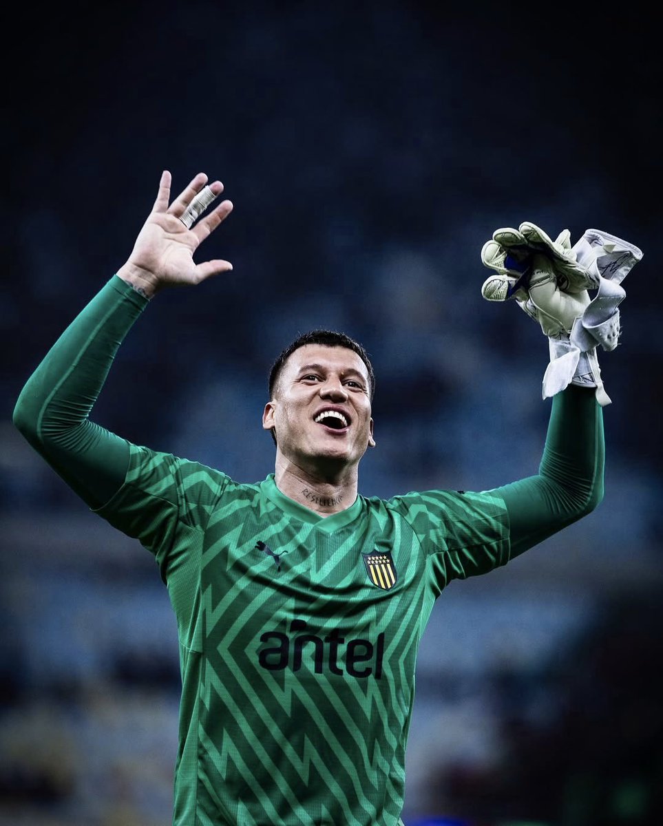 “Yo no quería irme, quería quedarme en Peñarol. Estoy feliz de que se haya concretado todo.”

🗣 Washington Aguerre en Pasión.