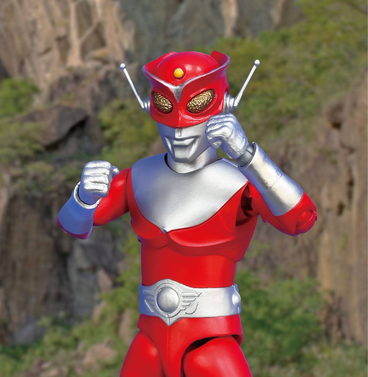 A classic tokusatsu hero steps back into the spotlight 🔴 Redman