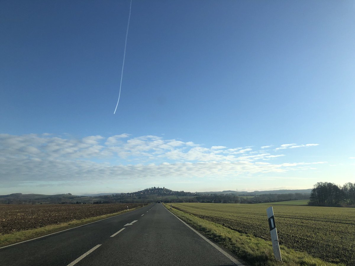 MarionFiedlerTN's tweet photo. Love these views #endlessroads #aMarionThang #ontheorad #christmastour https://t.co/43bdRzSBjY