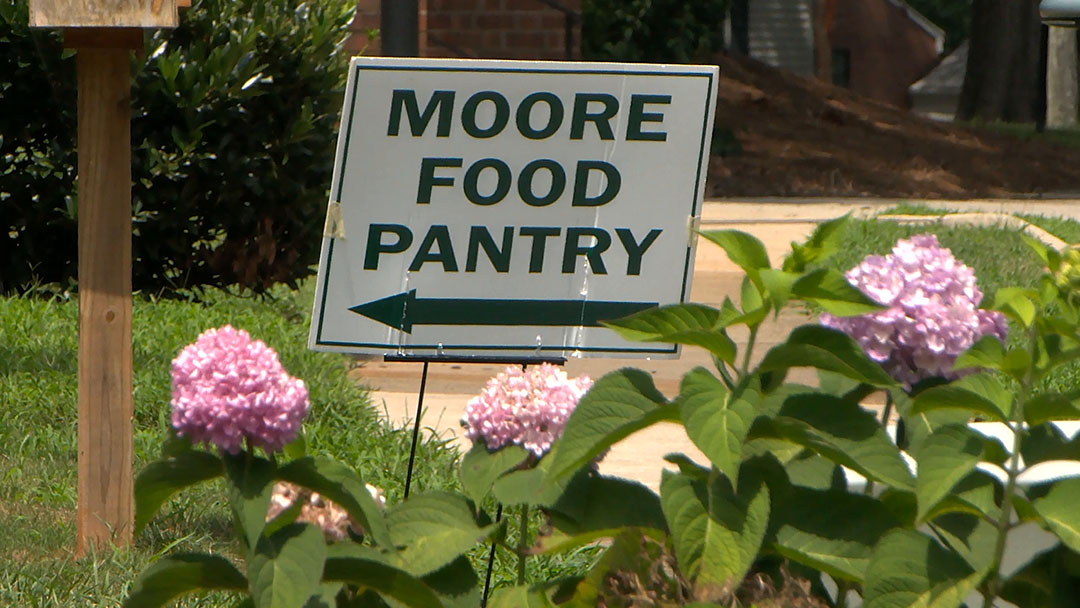 wsfcs's tweet photo. Discover how one school’s idea grew into a lasting community impact. 🍎WS/FCS #Cable2TV presents “We Are Moore Together,” the story of the Moore Magnet Elementary Food Pantry and the power of coming together. https://t.co/MDkCrexfgJ @Moore_Magnet #WSFCS https://t.co/6PXGMJaAf0