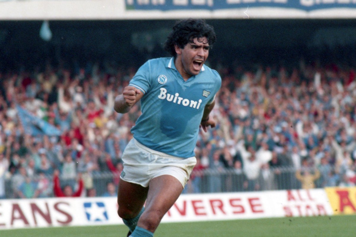 Maradona Pics Bot (@maradona_pics) on Twitter photo 