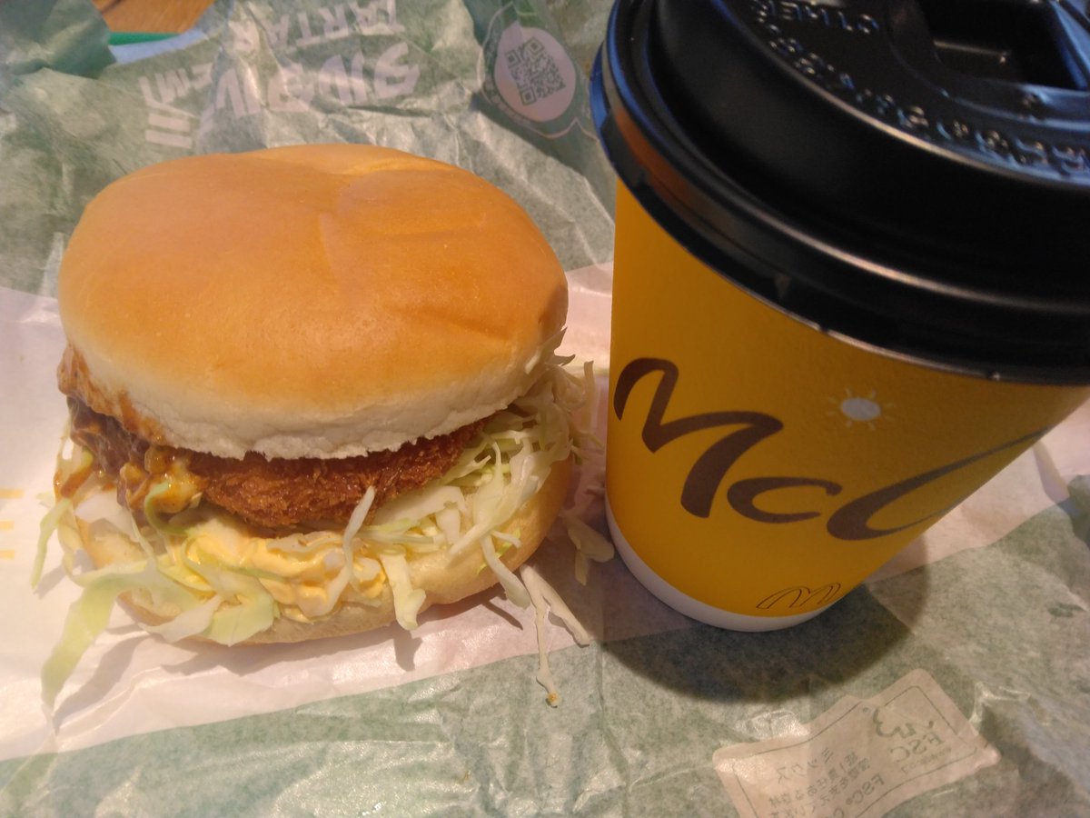 朝マックでグラコロは良き
#マックのグラコロにコク旨ビーフデミ登場 #マック