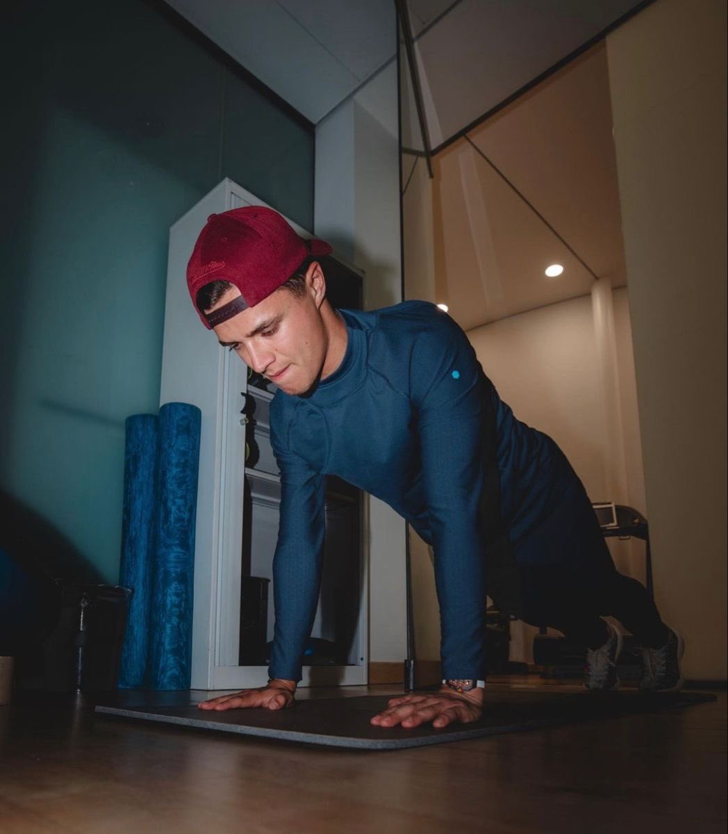 mvlnorris's tweet image. Top or bottom?