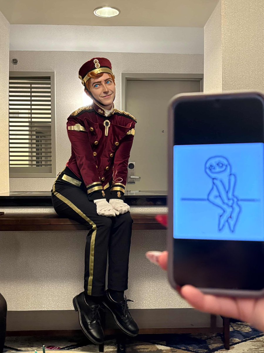 spot the difference #deadlock #thedoorman