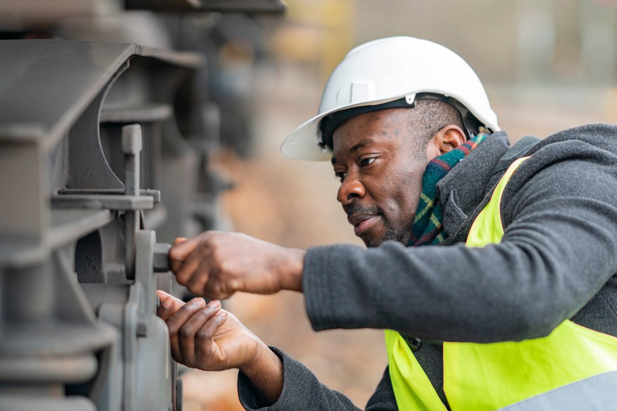 NFIB's tweet image. #NFIB’s November Small Business Economic Trends report is cited in a @CourthouseNews article on interest rates.

Read it here: courthousenews.com/dow-reaches-ne…