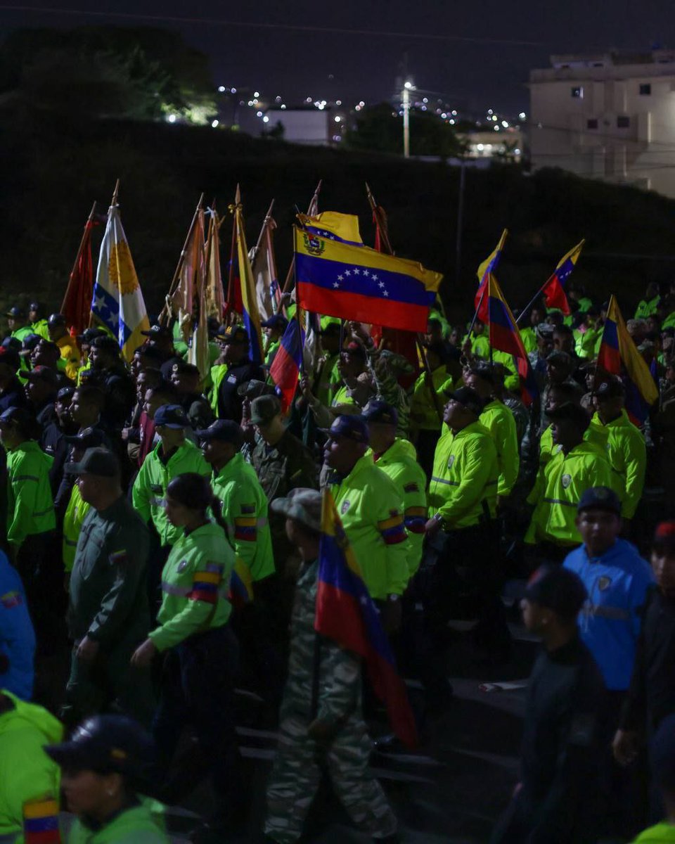 Con el Mazo Dando tweet media