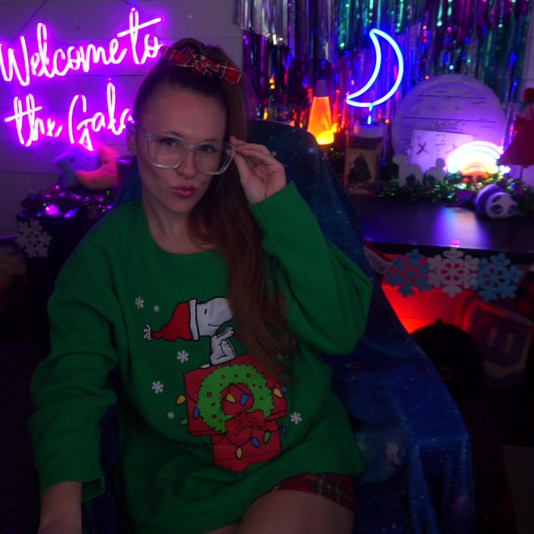 merry chrysler!!! i want RR as my gift 💚
twitch.tv/GalaxEGirl
