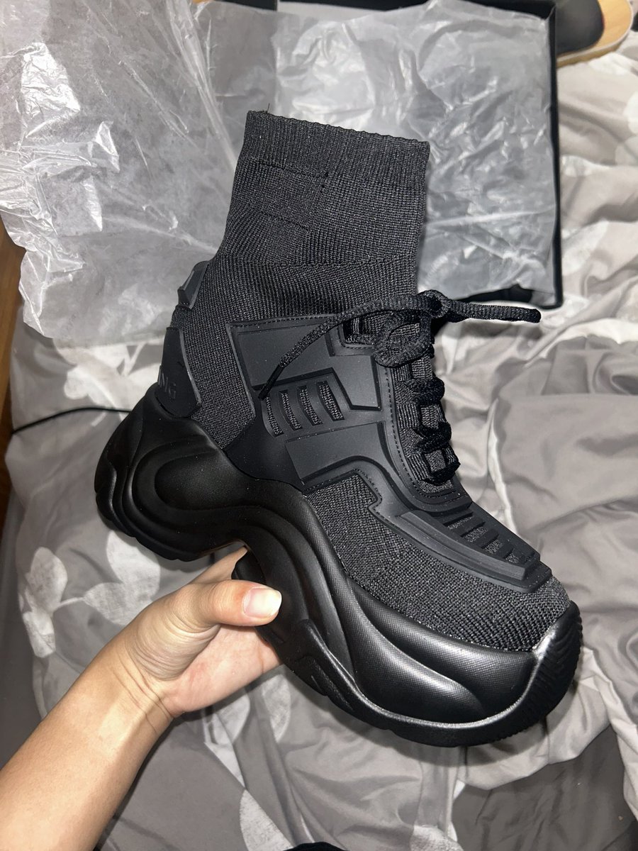 angel.the.fennecfox 🔜 Furnal Equinox 26 tweet media