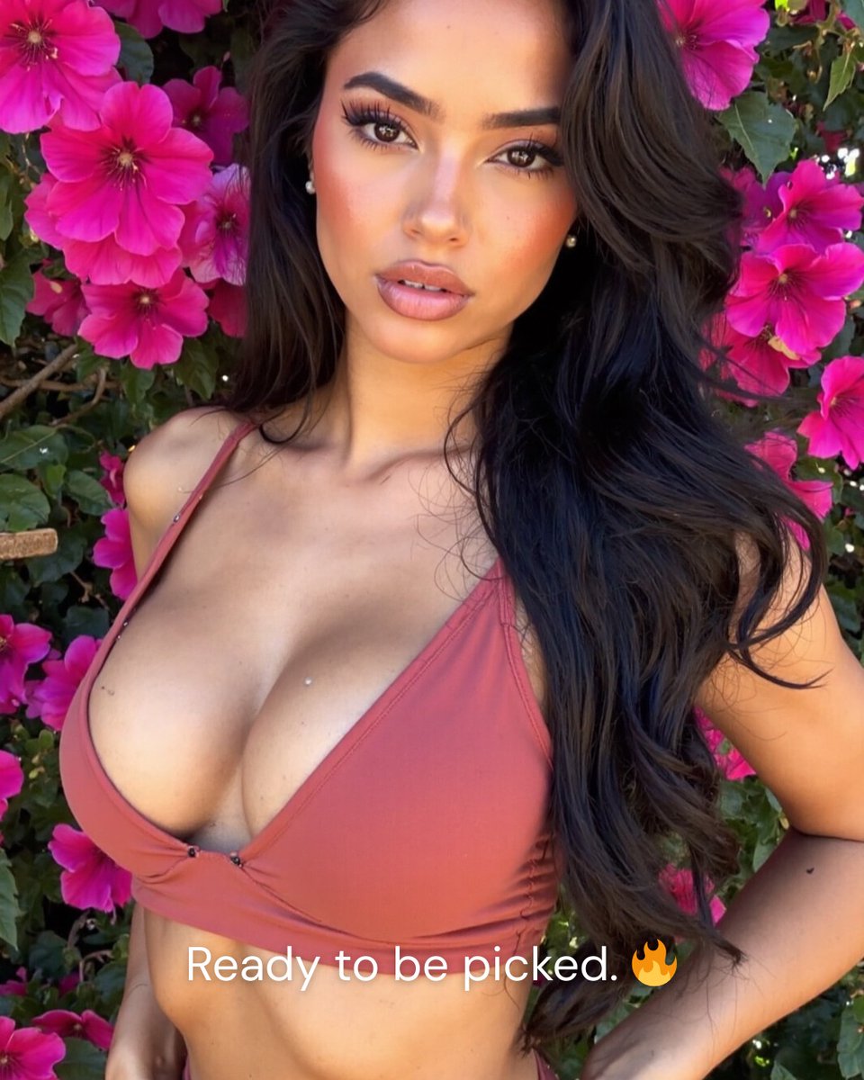 ItsMeSelenaV's tweet photo. Ready to be picked. 🔥

#SelenaVaron #ThatGirlEnergy #LuxuryBaddie #GlamOnLock #VirtualInfluencer https://t.co/qXiUEhvc9j