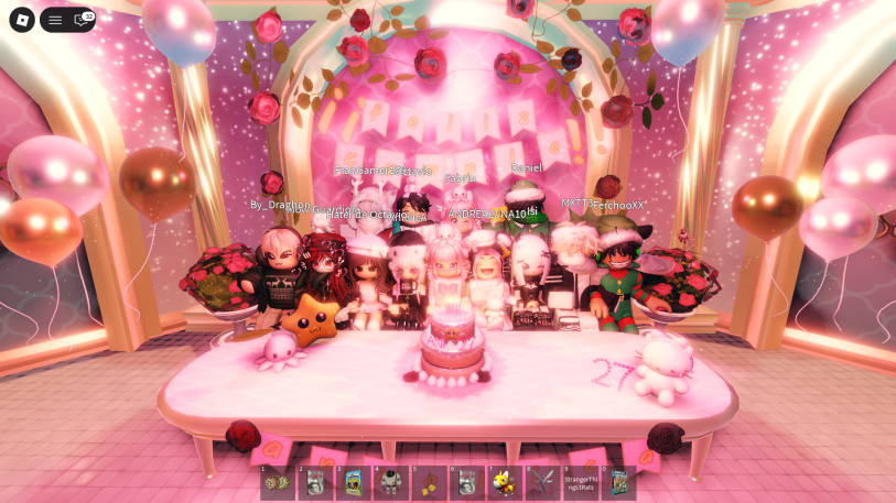 Anii, feliz cumpleaños y muchas felicidades <a href="/AnielicaYT/">AnielicA🪽</a> 🥳🎂
Espero que este nuevo año esté lleno de cosas buenas y que cumplas todas tus metas. Gracias por sacarme siempre una sonrisa con tus videos y cuando jugamos en llamada con los nekos. Eres una gran persona. Tqm🫂🫶