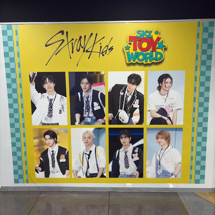 stray kids TOY WORLD タワレコ コラボ B1ポスター 当選品 StrayKids】 『Stray Kids Fan Connecting 2024 