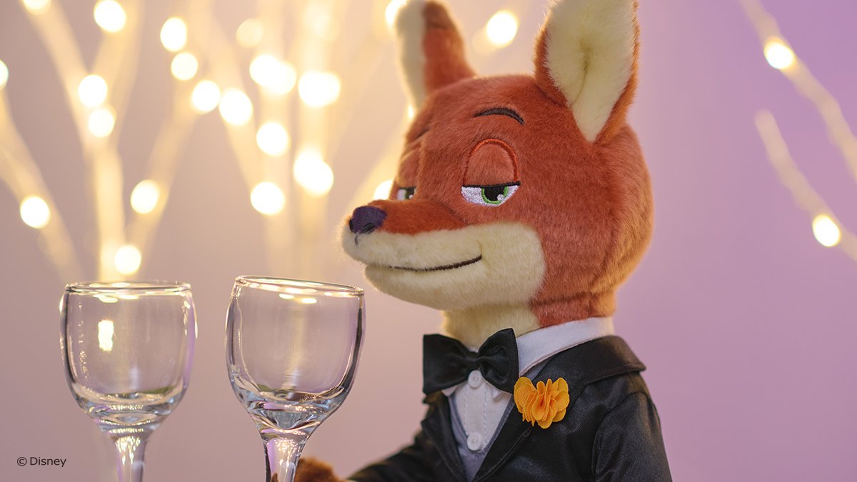 ▷▷パッケージは豪華な箔押し付き！◁◁ ディズニー最新作