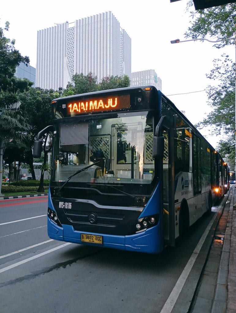 Rute_2A_TJ's tweet image. kabar kurang baik datang pada Rute 1A @PIKTJSquad, karena sudah kehilangan unit² dari salah satu operator yang sudah berjasa di rute ini 🥀