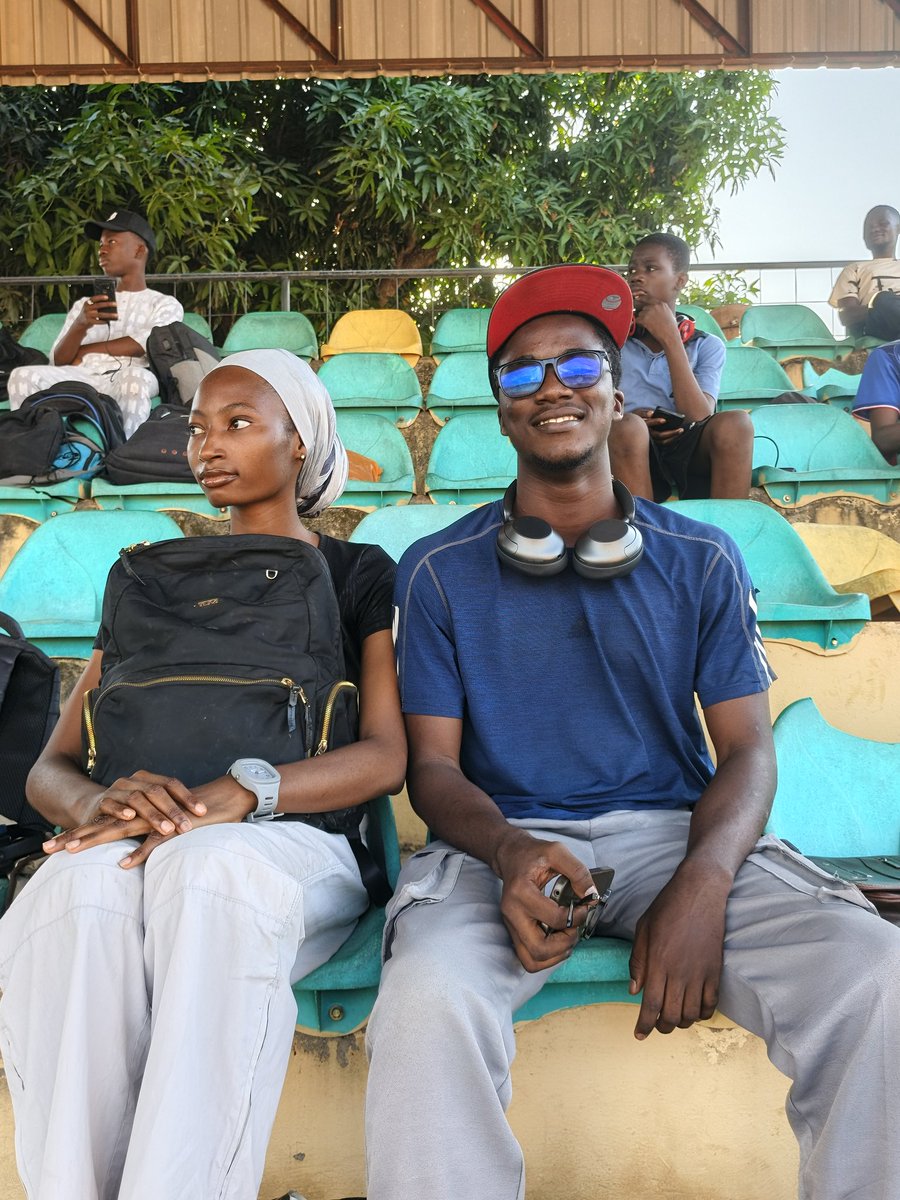 unilorin_archi's tweet photo. HOD’s Cup Finals Highlights | Slide 5/7
The real MVPs were in the stands.
Loud cheers, waving hands, nonstop support.
The crowd brought life to the game. 📣💚
#Supporters #CheeringFaces #CrowdEnergy #HODsCup #CampusVibes https://t.co/brExX79vre