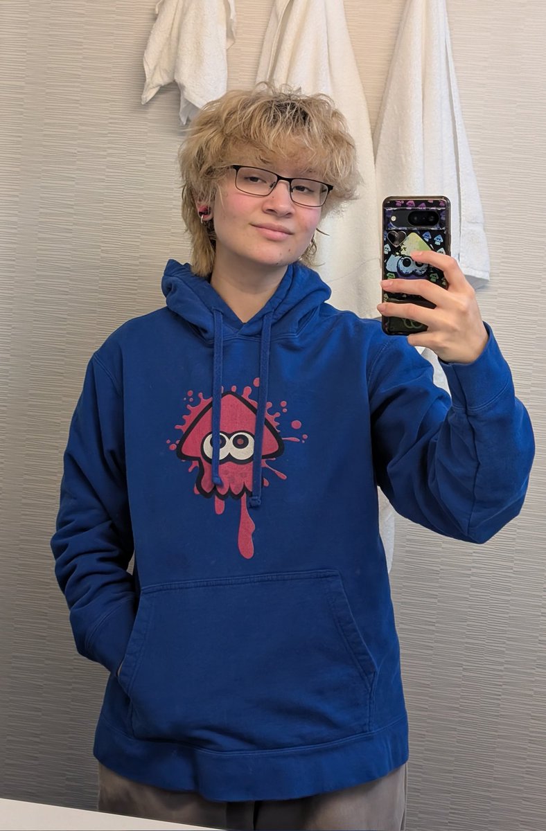 ilovegrubs's tweet image. 🐙Been at a hotel for a few days to get away from family 
Best sleep I've ever gotten in years!! I can't move out yet but this small vacation was very much needed
