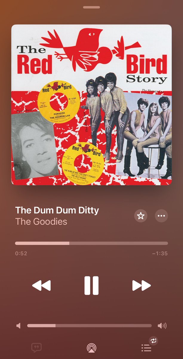 kernel1571's tweet image. シャングリ・ラス(youtu.be/XXIyoFvPEfk?si…)とグッディーズ(youtu.be/RPvjRLux7qU?si…)が歌った「The Dum Dum Ditty」、同じオケでも歌ってる人が違うだけで全く違うの面白いね。
後者の方がグッとスペクター・サウンドに聞こえる

#RedBird
#Shangrilas
#Bluecat