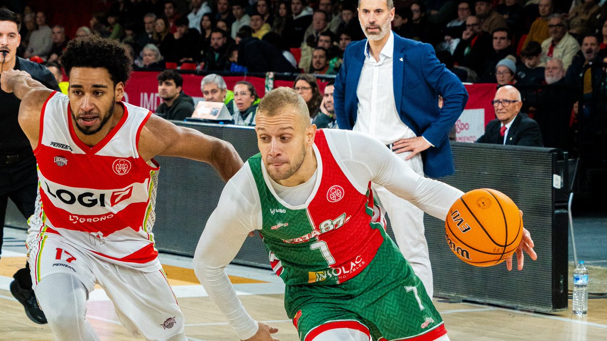 🔴 Crónica #SegundaFEB: El Biele <a href="/iraurgisb/">Iraurgi Saskibaloia</a> se queda solo en lo más alto de la Conferencia Oeste

▶ En el Este, los primeros clasificados marcan el paso de la jornada con un pleno de triunfos y el <a href="/UPBGandia/">Units Pel Bàsquet Gandía 🏀</a> como líder

📝 Crónica de la jornada ⬇
feb.es/2025/12/23/bal…