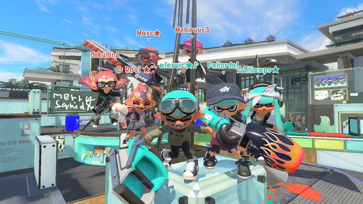 Neus_spl's tweet image. all my friends are on my puter :3c