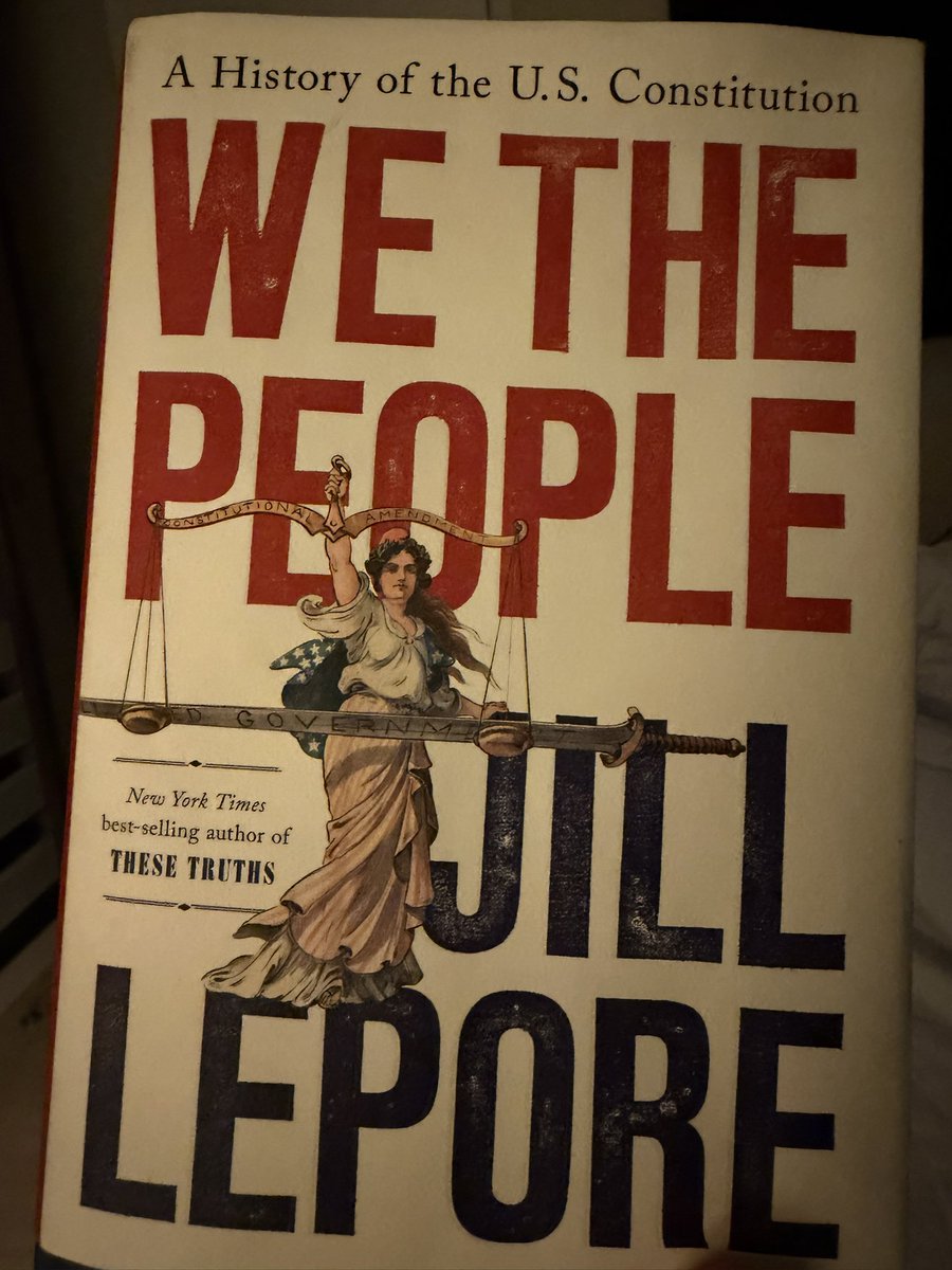 Espetacular a obra de Jill Lepore, que pretendo concluir até o dia 31. Para quem quiser uma abordagem de qualidade e profunda sobre a história do constitucionalismo americano fica aqui a minha dica.