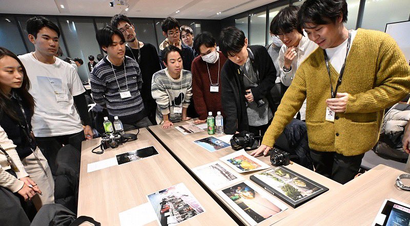 ニコン開発者交流会の様子📸

今年もカメラやレンズの開発、販売に携われている方々と学生の交流会を行いました！
当日はカメラ開発の講演や貸し出し機材で撮った作品の鑑賞、ワークショップを通じて交流を深めました！

HP fupc.photo/event/4073/

#FUPC #Nikon #写真部 #写真好きな人と繋がりたい