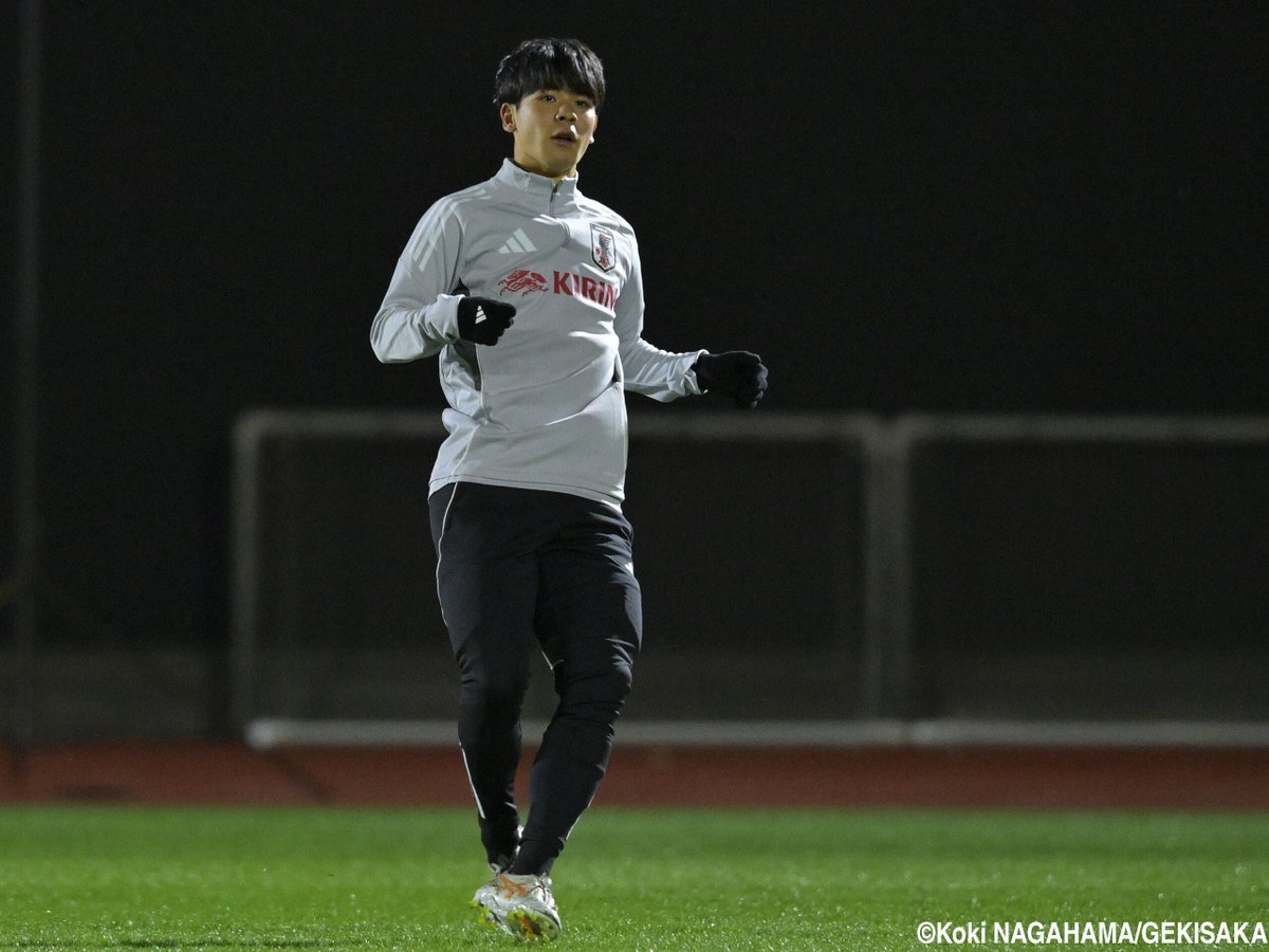 gekisaka's tweet photo. 【写真特集】U23アジア杯へ始動…“ロス五輪世代”U-22日本代表FW久米遥太(早稲田大)(8枚)

https://t.co/IMJGxfqnS1

#ゲキサカ #daihyo #日本代表 #サッカー日本代表 #U23アジアカップ #AFCU23 #U23日本代表 https://t.co/NsVhhHtkAe