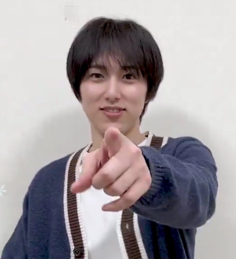 TAKUMI_kira2's tweet photo. ｽﾀｽﾀ🚶…ｱｯ🧡❛ᴗ❛)σ……😆///

Kawaii🧡ｶﾜｲｲ🧡可愛いꕀ⋆🧡

#ドビュッシーが弾けるまで 🎹
#尾崎匠海 #IINI https://t.co/aqEjsdMXbB