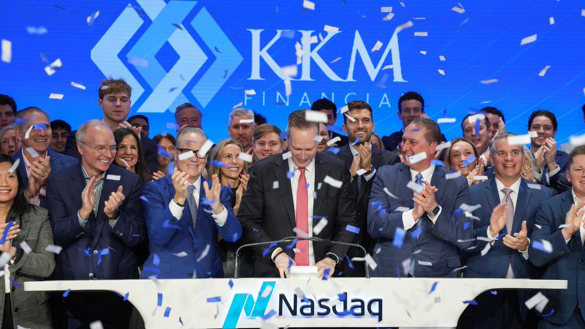 NasdaqExchange's tweet image. 💸 @KKMfinancial is a boutique investment solutions firm that assists in portfolio management through research based financial solutions.

🎊 Honored to call you #NasdaqListed, $ESN!