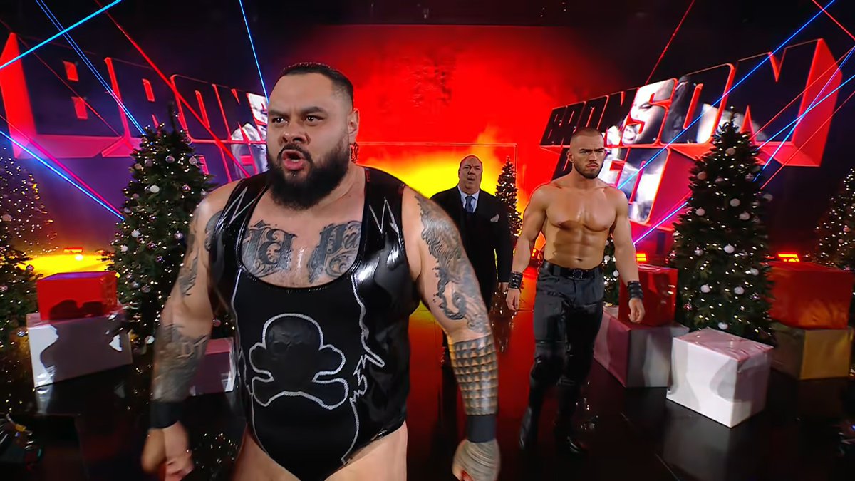 ZTonyWrestling's tweet photo. Good match! and a solid showing for Austin Theory. Damn, this episode was so much better than #SmackDowns. Nothing crazy happened, but at the quality was higher. I get that these were taped, but #WWERaw proved it don't matter. https://t.co/M60mlfccfI