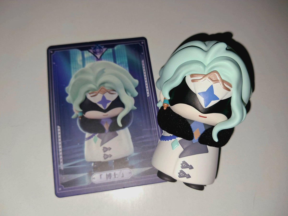 dottomnia's tweet image. YA TENGO MI MERCH DE DOTTORE!! bro is smol 🤏🏻🥹🥹
#dottore