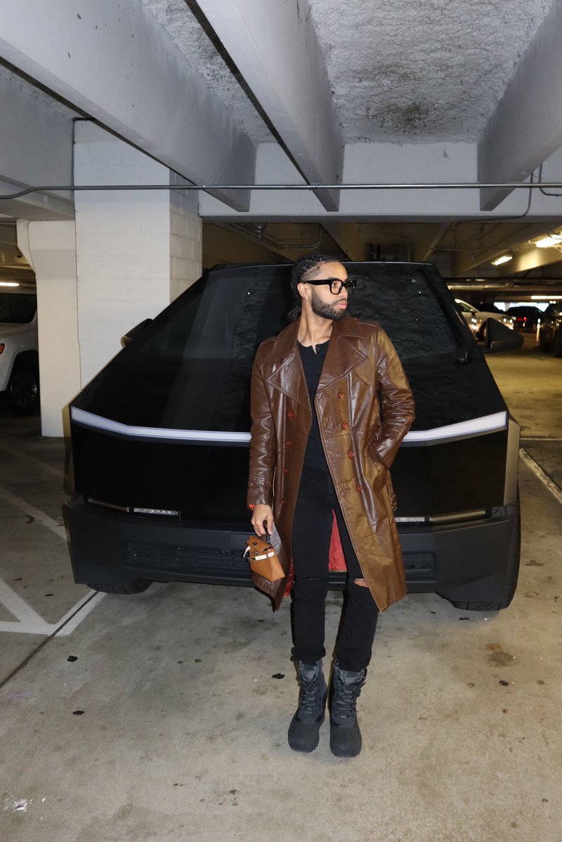 _vws__'s tweet image. 🦇