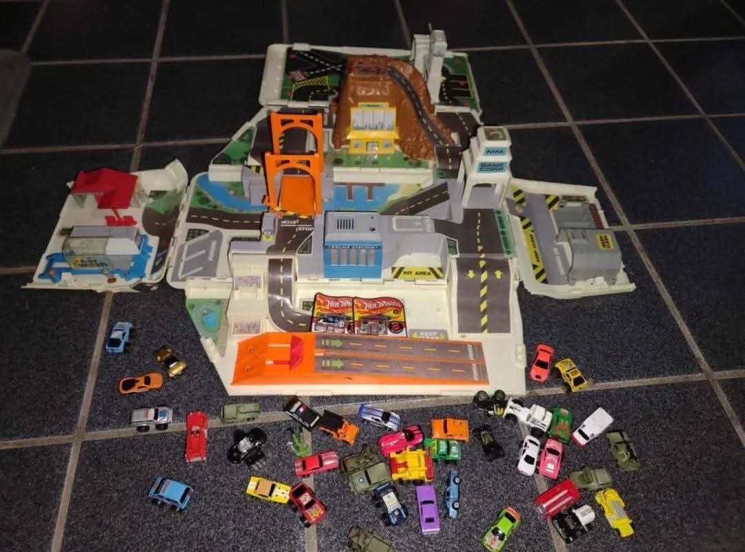 Bite-Sized Nostalgia tweet media