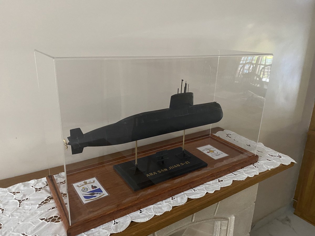 carlosallievi2's tweet photo. Venta de barcos a escala modelismo naval. ARA San Juan. #barcosaescala #modelismonaval #arasanjuan #submarinos https://t.co/Ac2AsRocKZ