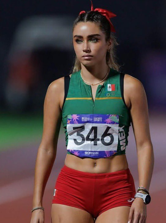 La heptatleta Valeria Páez se lleva el Panam Sports Awards Junior 2025 como Atleta Influencer 🏆.
5.º lugar en los II Juegos Panamericanos Junior Asunción y la atleta más vista en redes 📲💥
De la pista a las pantallas, haciendo historia 🙌
#TodosSomosOlimpicos