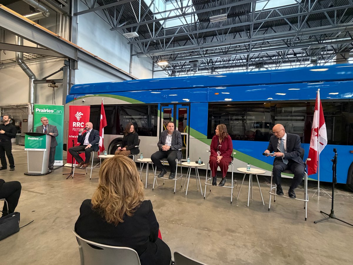 MfgGPS's tweet photo. Recently, manufacturers, chamber leaders, educators, and economic development partners gathered during an Alberta-Manitoba interprovincial trade mission supported through EMC’s national network. The goal was simple - read more! https://t.co/Hselzy6Mn3 https://t.co/1U8fINeHig