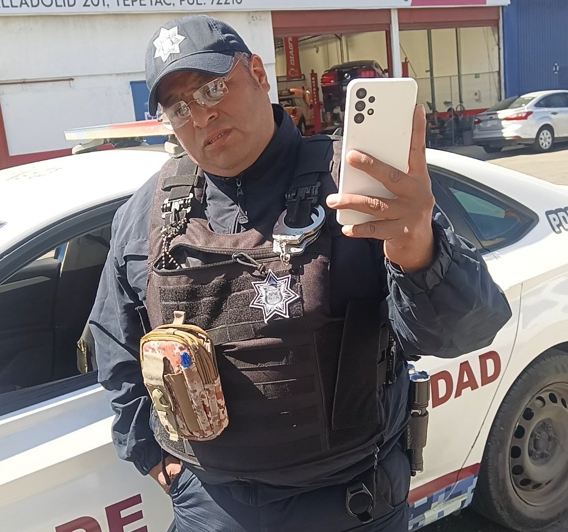 <a href="/RupiReportero_/">Rupi Reportero - Noticias de Puebla</a> <a href="/SSC_Pue/">SSC Puebla</a> Aún así te inventan cualquier mmda...¿A poco no <a href="/SSC_Pue/">SSC Puebla</a> ? 👀