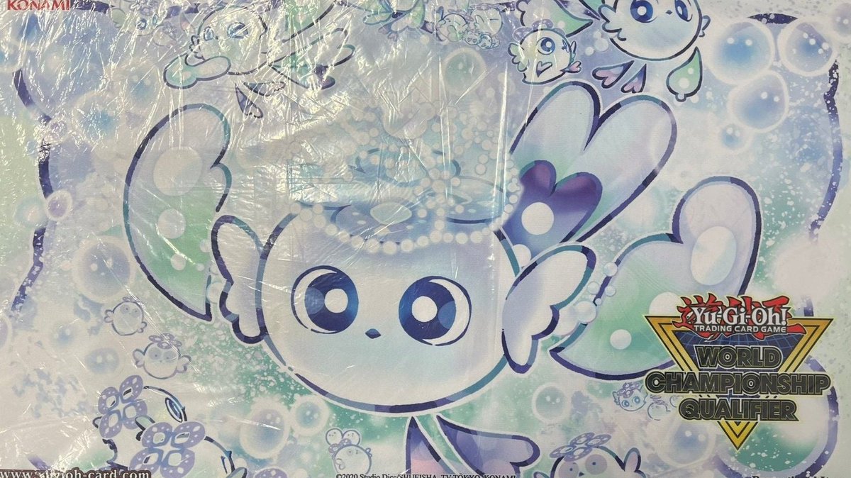 マルチャミーフワロス WCQプレイマット探してます 未開封品近くで売っ
