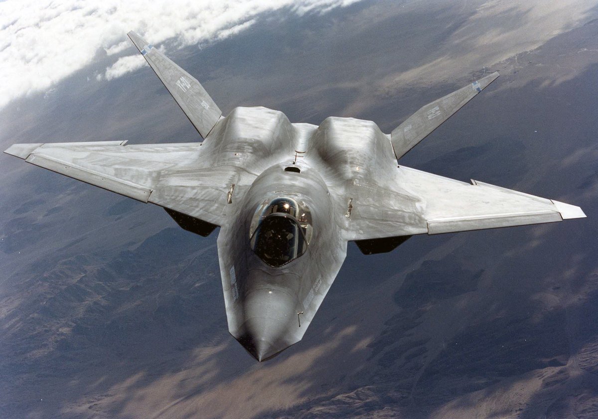 Fighterman_FFRC's tweet image. More YF-23 eye candy from NMUSAF archives