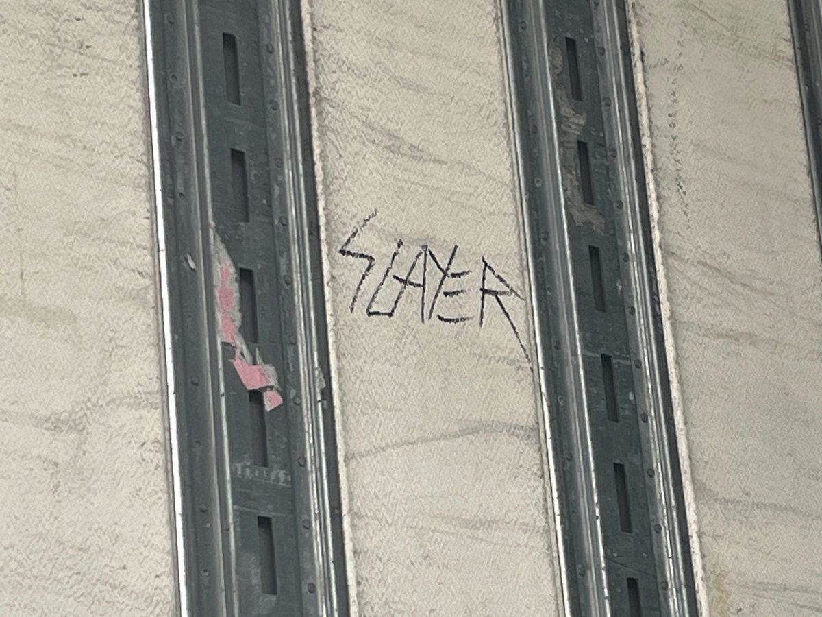 While reviewing some used units to resell, I found this hieroglyphic inside a 2014 Great Dane Sheet &amp; Post unit and thought of <a href="/slayerific13/">🎣🏹🦌Slayer G🦌🏹🎣</a>