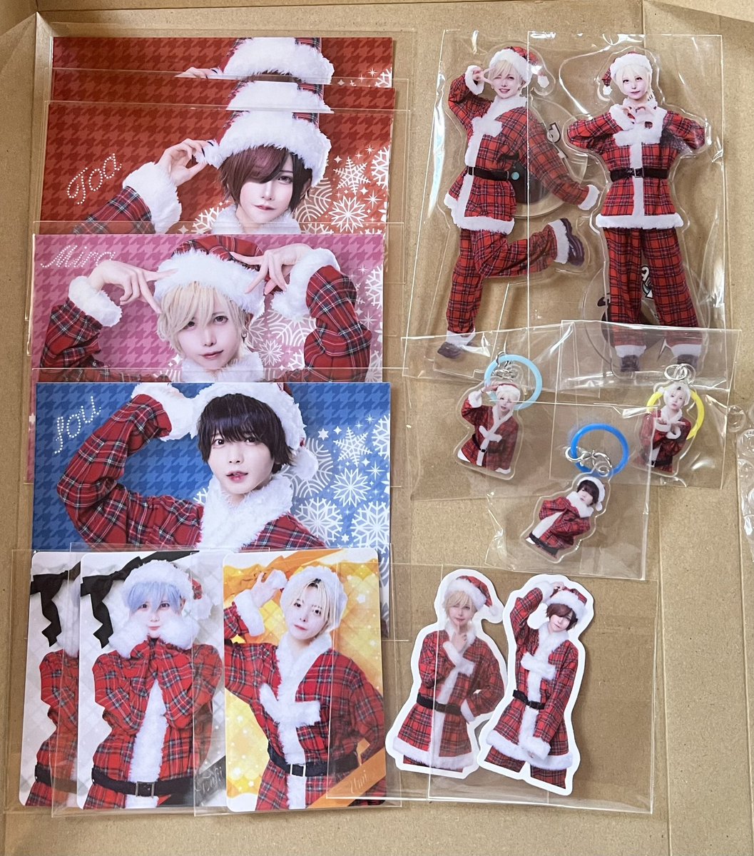_____Re000's tweet photo. Poltergeist ぽるたー Xmasオンラインガチャ くじ グッズ

【譲】 画像参照

【求】
A アクスタ 💙
B トレカ 💙
C めじるし 🤍
E ブロマ 🤍
F ステッカー 💙🤍

買取も考えていますのでDMまたはリプにてご連絡お待ちしております🙌🏻

23.25.28日 のライブでお取引可能です https://t.co/fCWBODlqKU