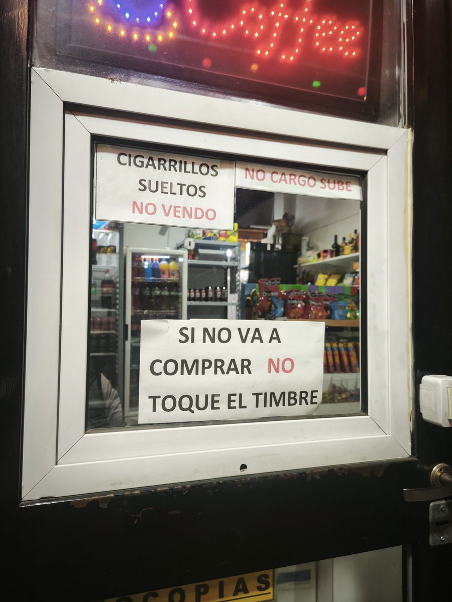 La kioskera del barrio y su buena onda natural somos todos a esta altura del año