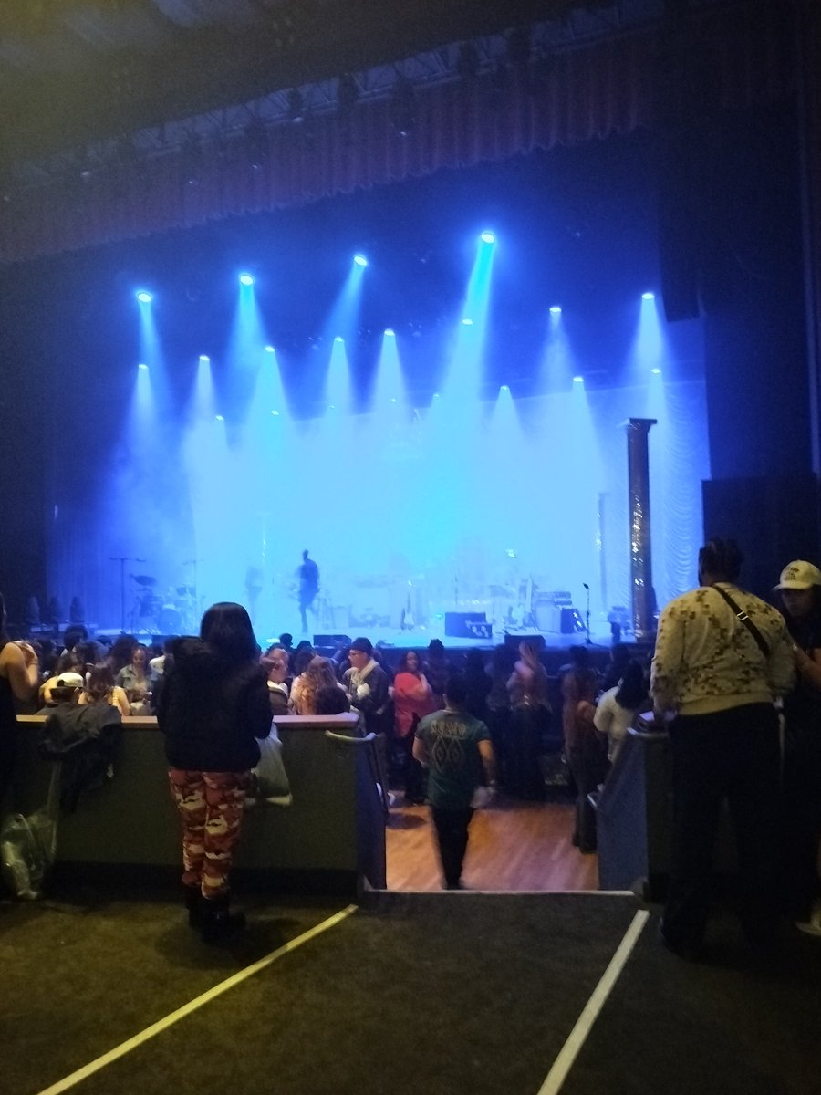 slopmaster00's tweet photo. Soundcheck ๐ค๐ฝ๐ค๐ฝ #ItsTakeOffTime https://t.co/iql59aAre4