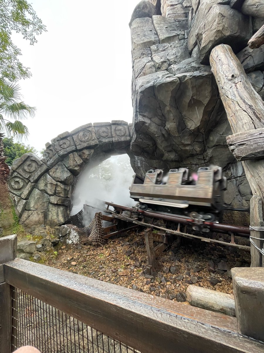 20日インしてました！
チケット売り切れてたとか...
すごい混雑😎👍