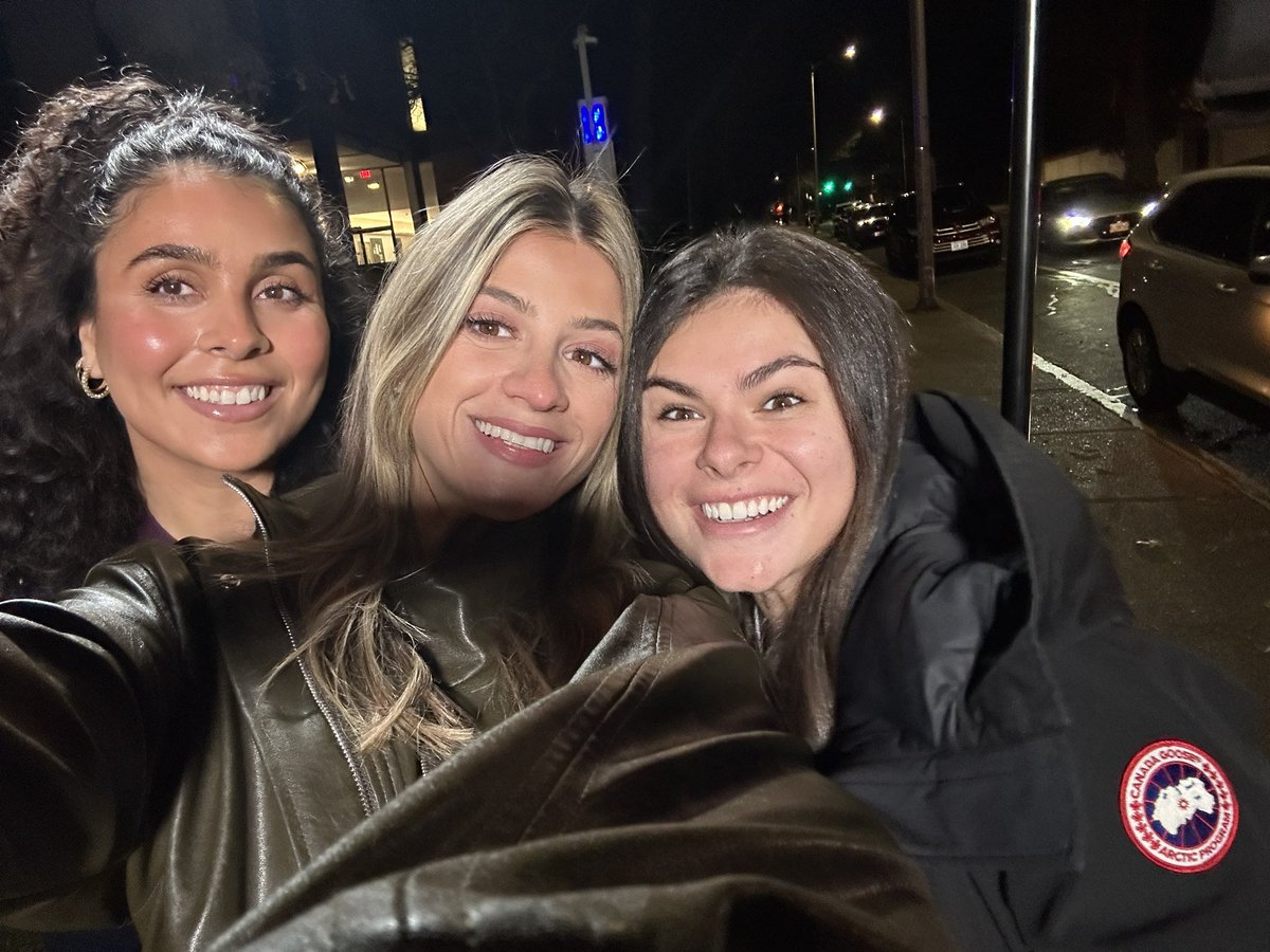 Brooke Taylor tweet media