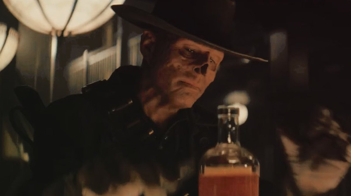 onlysoulhere's tweet image. The light really does leave his eyes when she's gone.  #ghoulcy