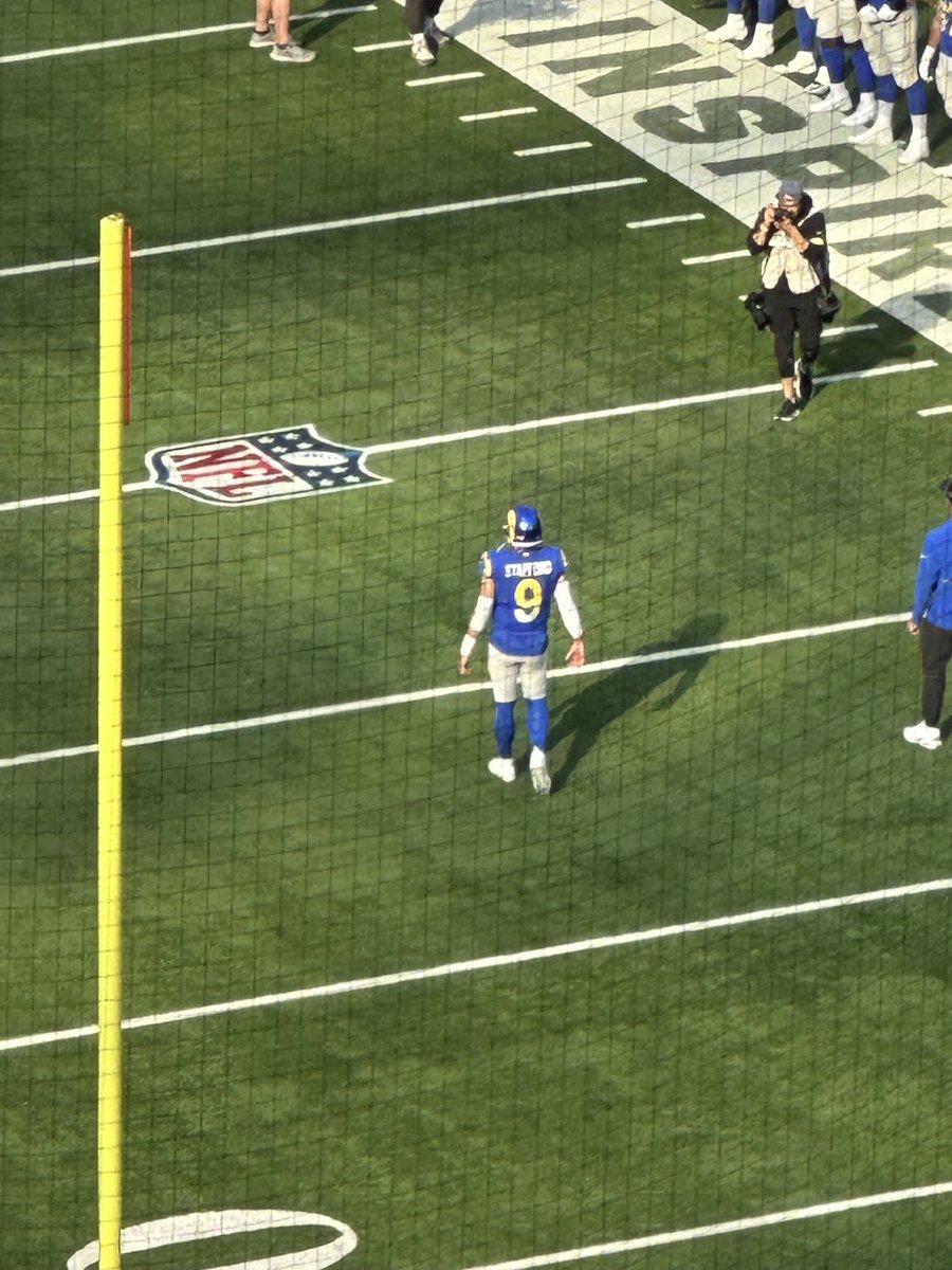 1standtuna's tweet image. Hey @RamsNFL I took this super cool photo of Matthew at your game can I get free tix?