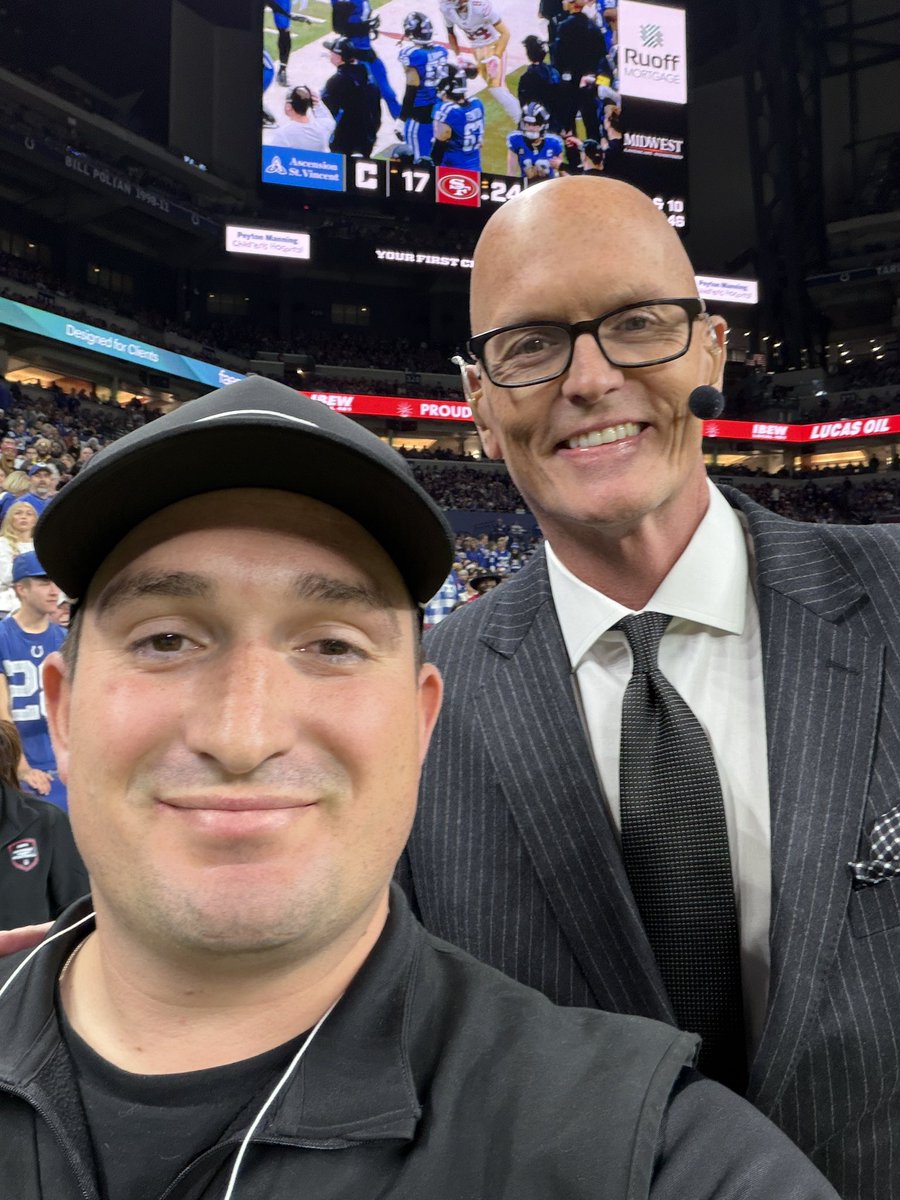 All time GOAT!

<a href="/notthefakeSVP/">Scott Van Pelt</a>