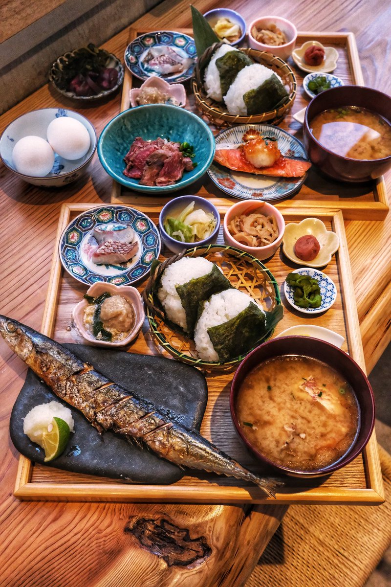 ichiharajunichi's tweet photo. 美人が握るおにぎり食べ放題☺ https://t.co/WGRPduWKsp
