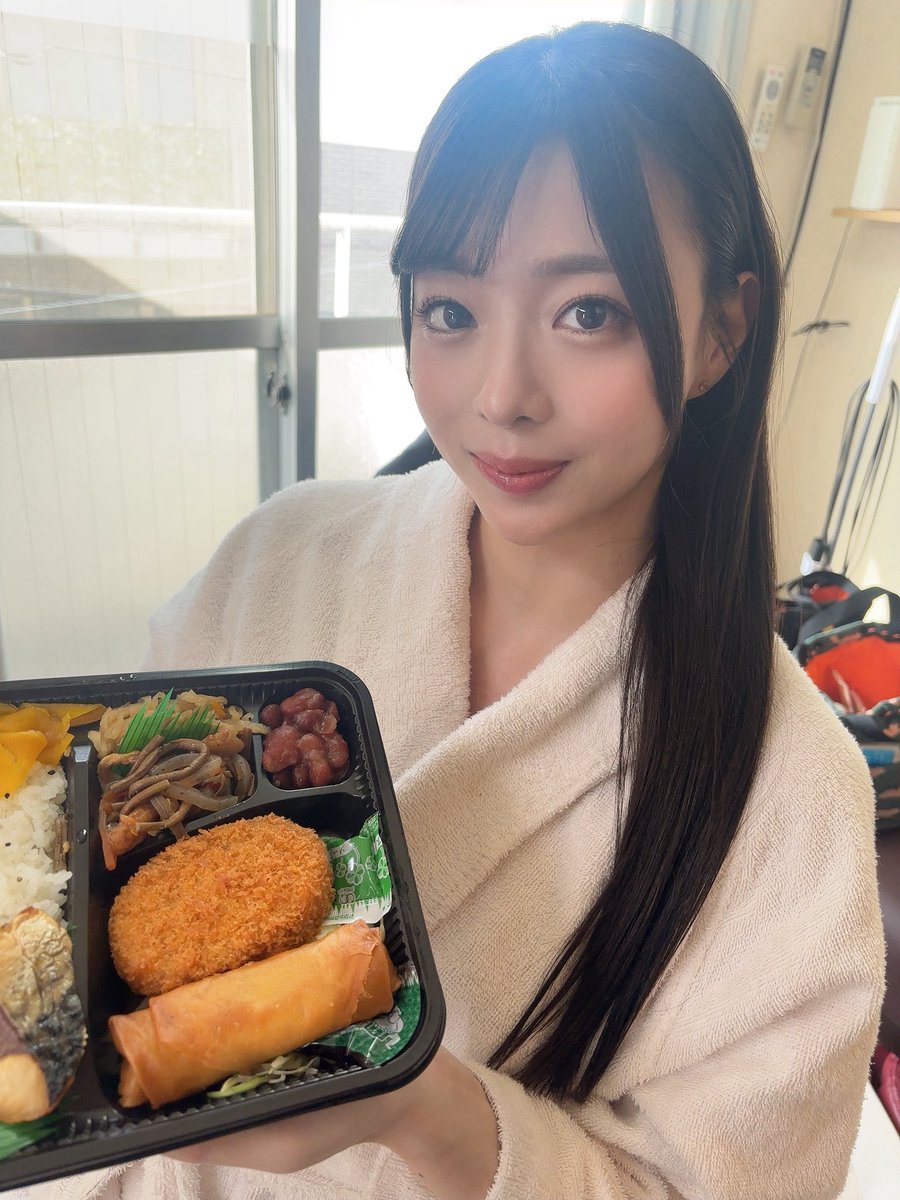 お昼ご飯の時間です🍚